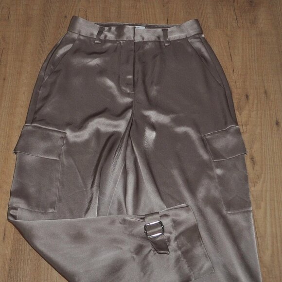 ARITZIA BABATON women's REFINED SATIN CARGO pants size 0 - Picture 7 of 8